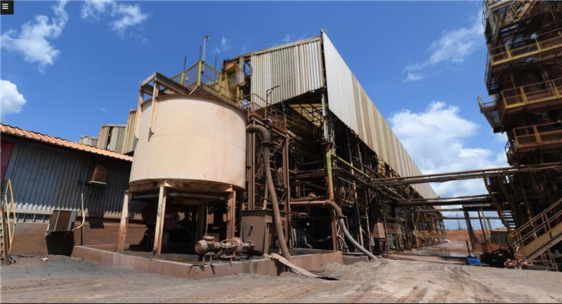 Prédio de processo em uma mineração.