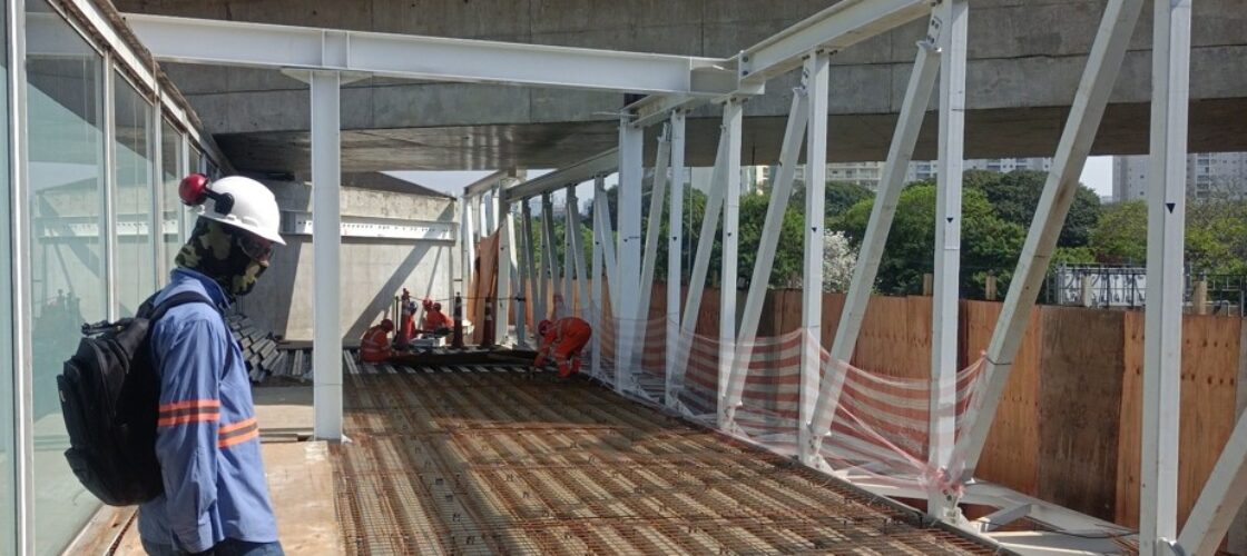 Figura 3 - Inspeção visual em passarela
